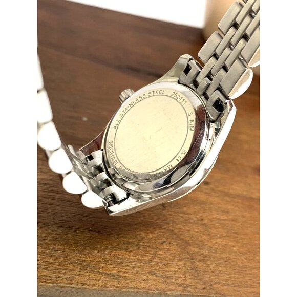 Michael Kors Women's Watch MK4740 Lexington Quartz White Dial 2-Tone Gemmed 26mm - Picture 7 of 14